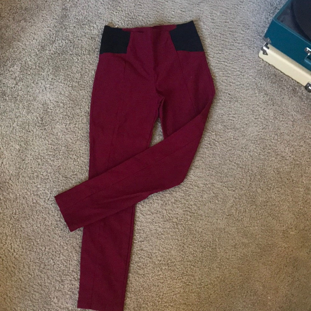 Comfortable, flattering burgundy dress leggings